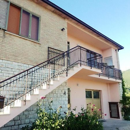 Casa Carducci Affittacamere Monteleto Eksteriør billede