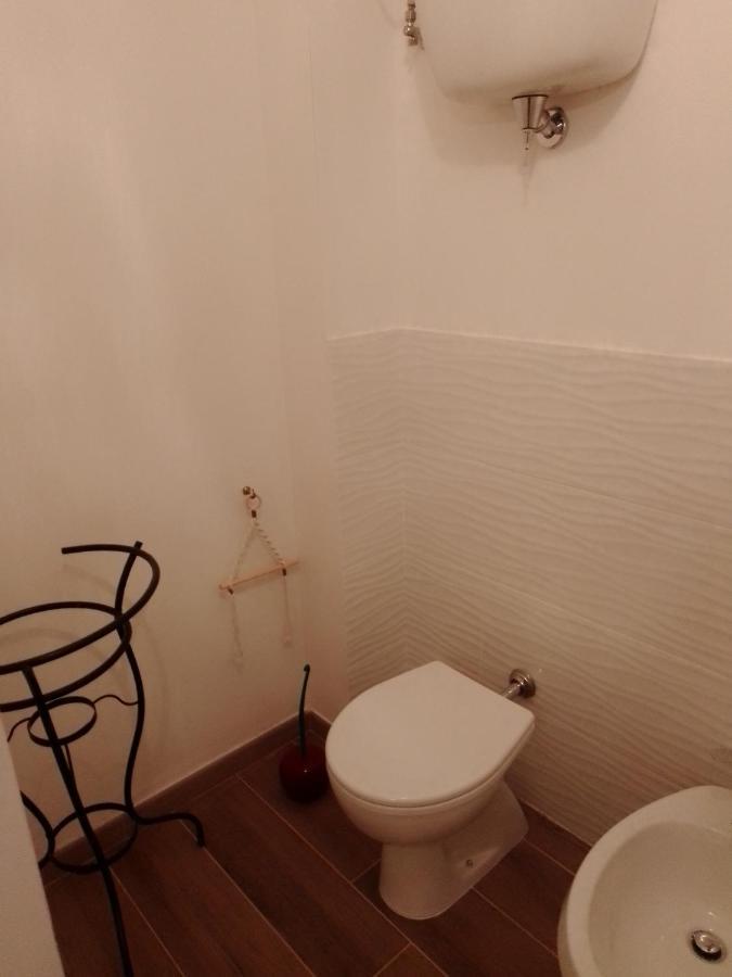 Casa Carducci Affittacamere Monteleto Eksteriør billede