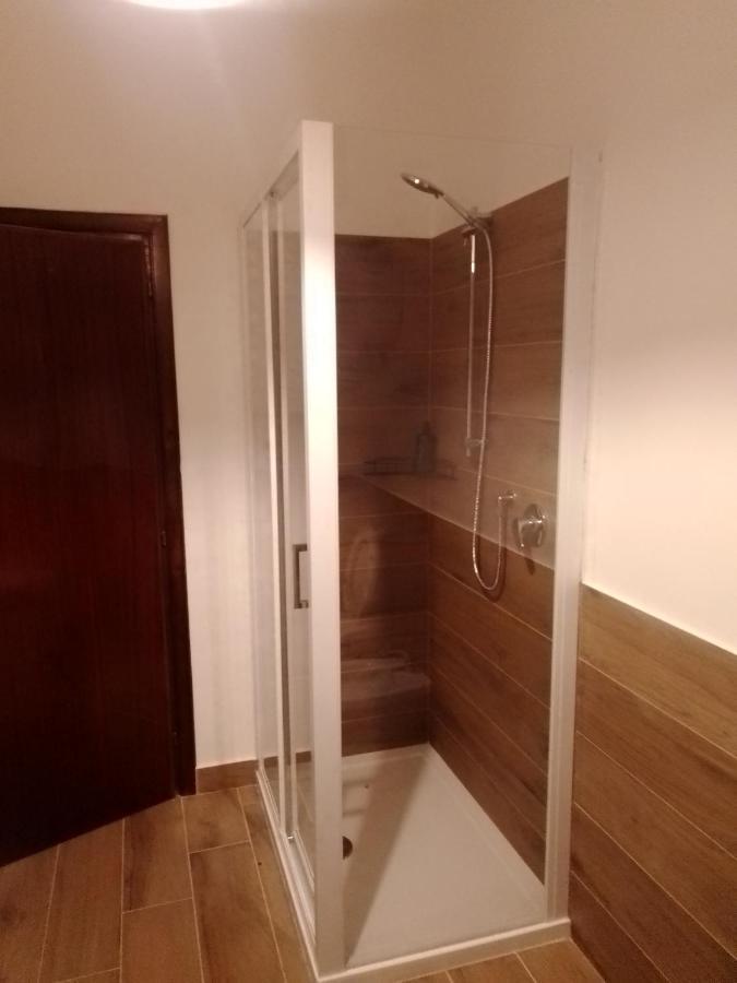 Casa Carducci Affittacamere Monteleto Eksteriør billede